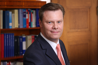 Notar Dr. jur. Edgar Küperkoch, Düsseldorf